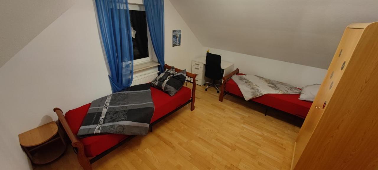Einzimmerwohnung Mit Parkplatz Ohne Kueche Bischweier 外观 照片